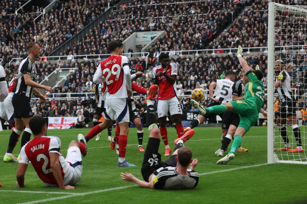 他从初入梯 他从初入梯