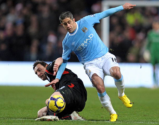 暫緩決定 暫緩決定