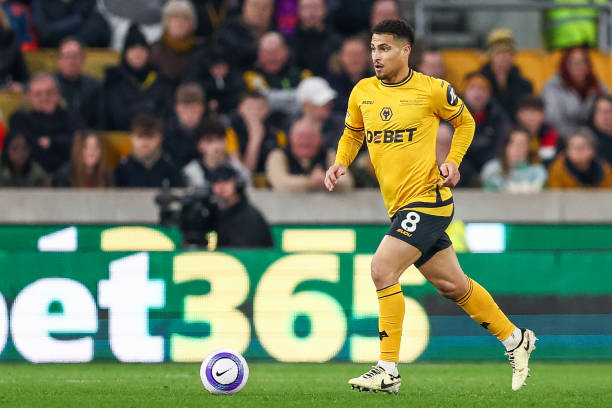 本泽马超劳 本泽马超劳